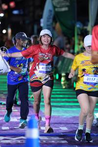 BIB: 4273, 3117
                            <button type="button" onclick="openModal(26221053)" class="btn btn-primary btn-sm float-right btn-popup" data-toggle="modal" data-target=".modal-high-quality">
                        <i class="fas fa-shopping-cart"></i> Add to Cart
                    </button>
                                            <button type="button" onclick="isThisMe(26221053, true)" class="btn btn-success btn-sm float-right btn-popup btn-isme hidden" data-toggle="tooltip" data-placement="bottom" title="นี่คือรูปของคุณใช่ไหม คลิกที่นี่เพื่อเอาเข้าอัลบั้ม">
                        <i class="fas fa-plus"></i> Add to album
                    </button>
                    <button type="button" onclick="isThisMe(26221053, false)" class="btn btn-warning btn-sm float-right btn-popup btn-isnotme hidden">
                        <i class="fas fa-ban"></i> Remove from album
                    </button>